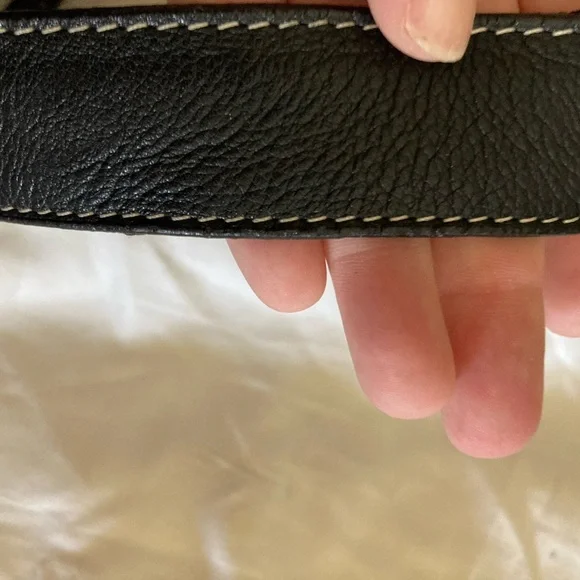 UIUIUEE Italian Leather Black Studded Shoulder Bag Made in Italy High Quality